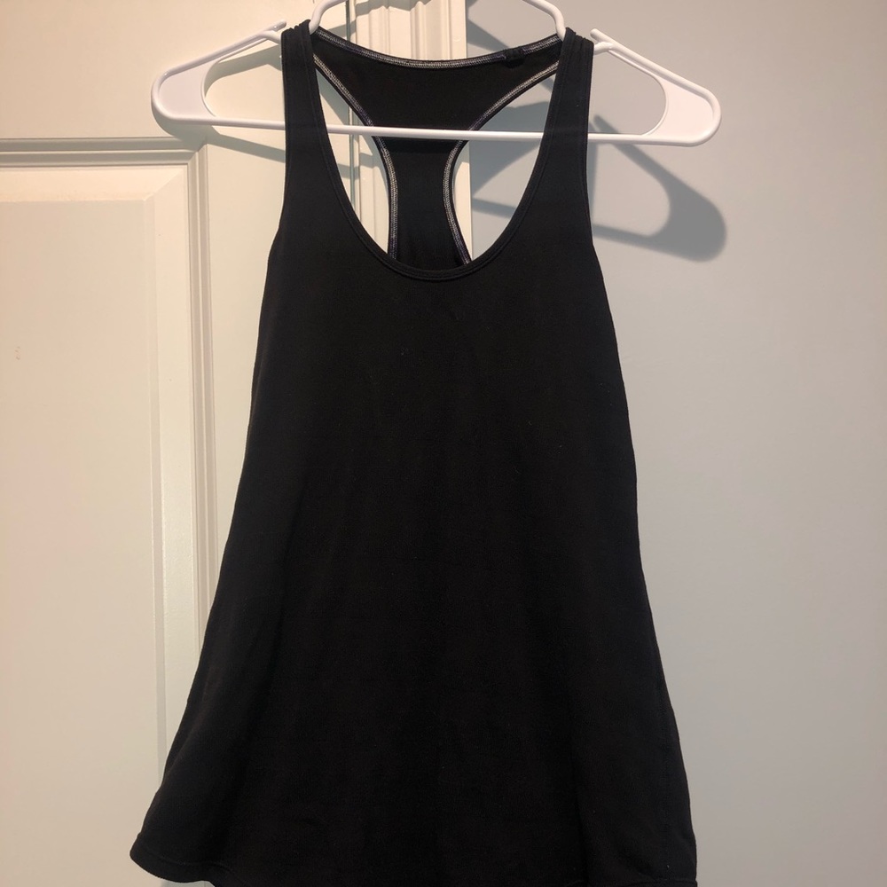 Lululemon tank stripped